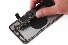 réparation carte mère iPhone XS Max